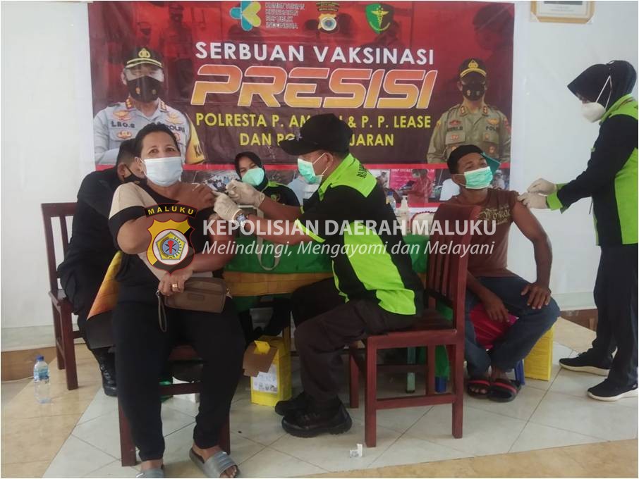 Vaksinasi Mobile Polda Maluku Suntik 342 Warga Alang dan Liliboy