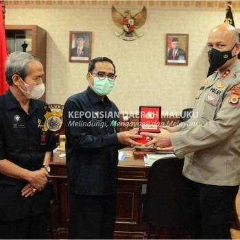 Ketua PTA Maluku Silaturahmi Dengan Kapolda