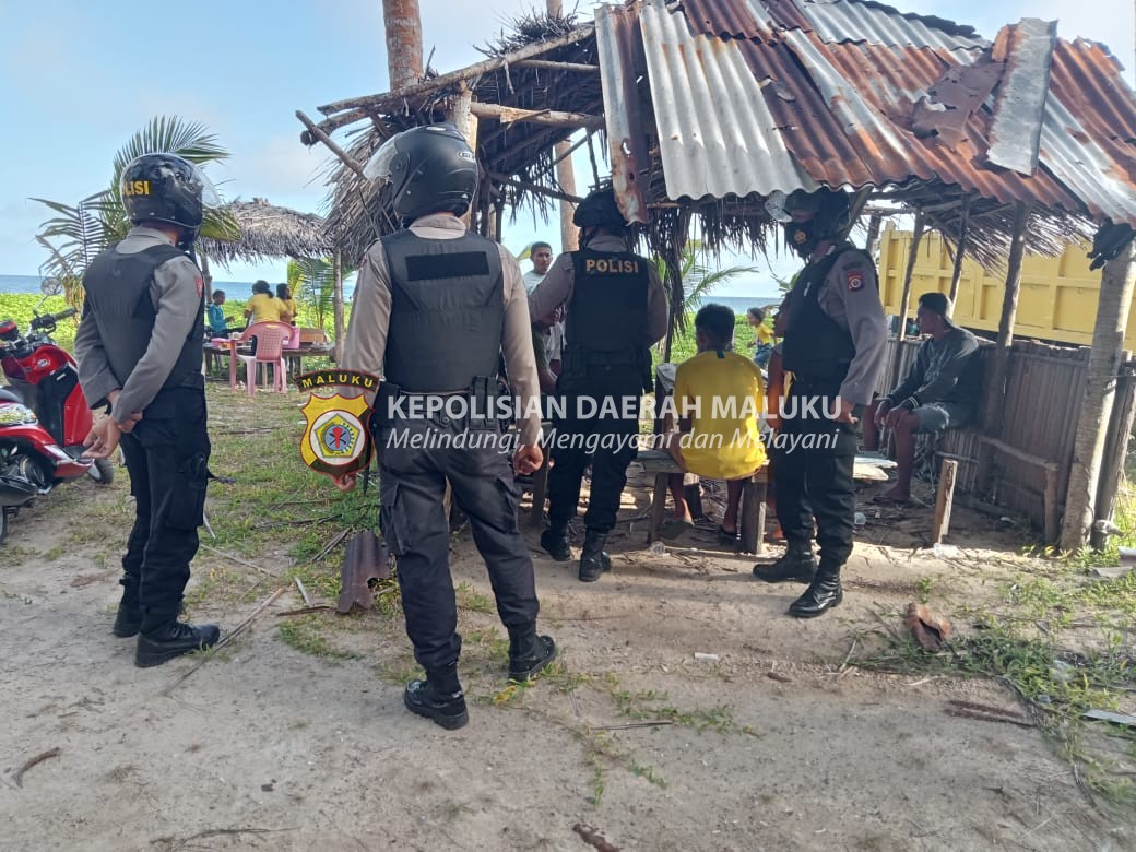 Berikan rasa aman, Sat Samapta Polres Tanimbar Patroli pada tempat Wisata dihari libur