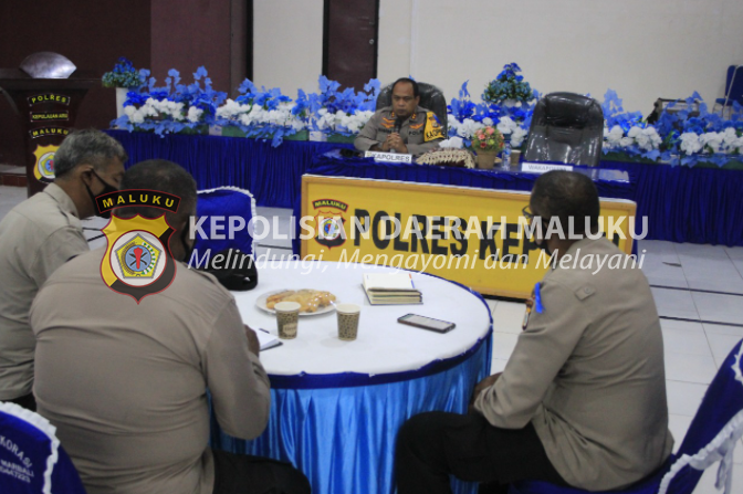 Kapolres Kepulauan Aru Tegaskan Ke Kapolsek Agar Pilkades Dapat Berjalan Dengan Aman Dan Lancar