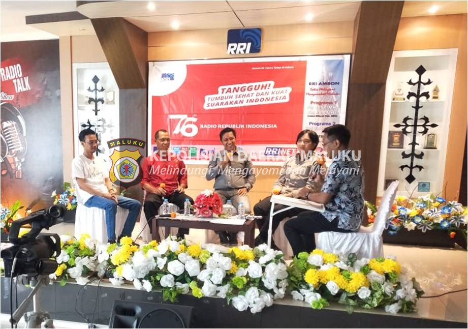 Ajak Seniman Maluku Tuangkan Ekspresi Melalui Festival Mural Bhayangkara 2021