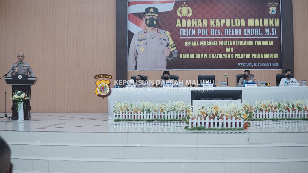 Kapolda Maluku beri arahan kepada personil Polres Tanimbar dan Brimob Kompi 3 Yon C Pelopor Polda Maluku