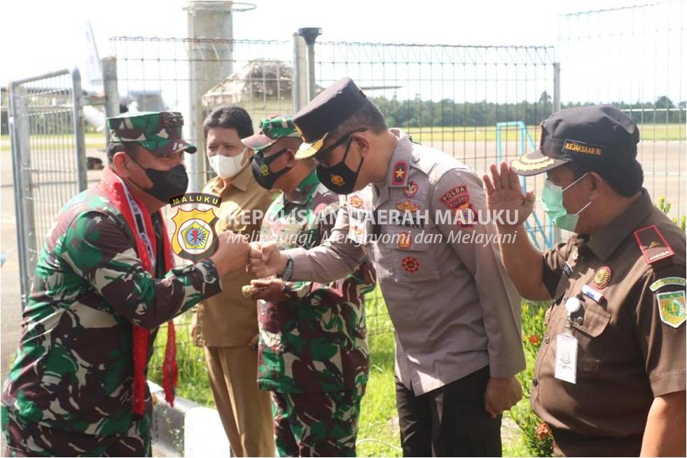 Wakapolda Maluku Ikut Menjemput Panglima Koarmada III