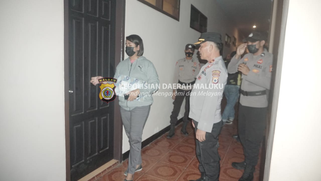 BERANTAS PROSTITUSI, PERSONIL OPS PEKAT POLRES TANIMBAR SASAR SEJUMLAH HOTEL DAN PENGINAPAN