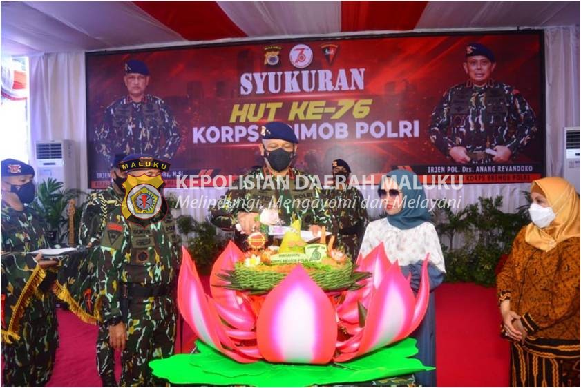 Kapolda Maluku Pimpin Upacara dan Syukuran HUT Brimob Polri ke-76