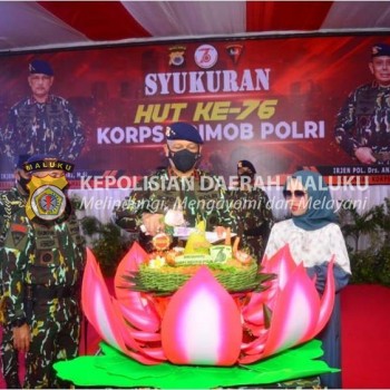 Kapolda Maluku Pimpin Upacara dan Syukuran HUT Brimob Polri ke-76