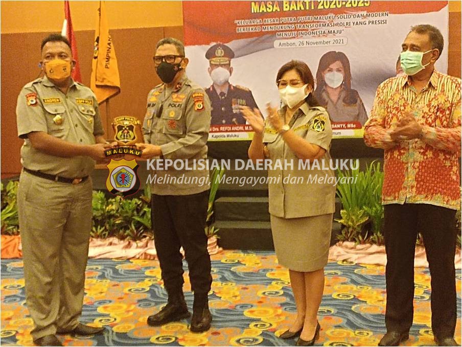 Wakapolda Ikut Mengukuhkan Pimpinan Daerah KBPP Polri Maluku