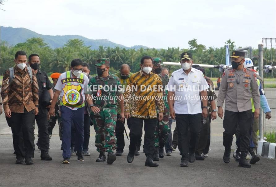 Mendagri Tiba di Ambon, Ikut Dijemput Wakapolda Maluku