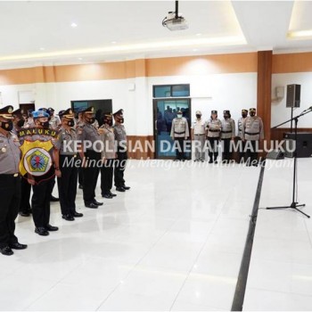 401 Personil Polda Maluku Naik Pangkat