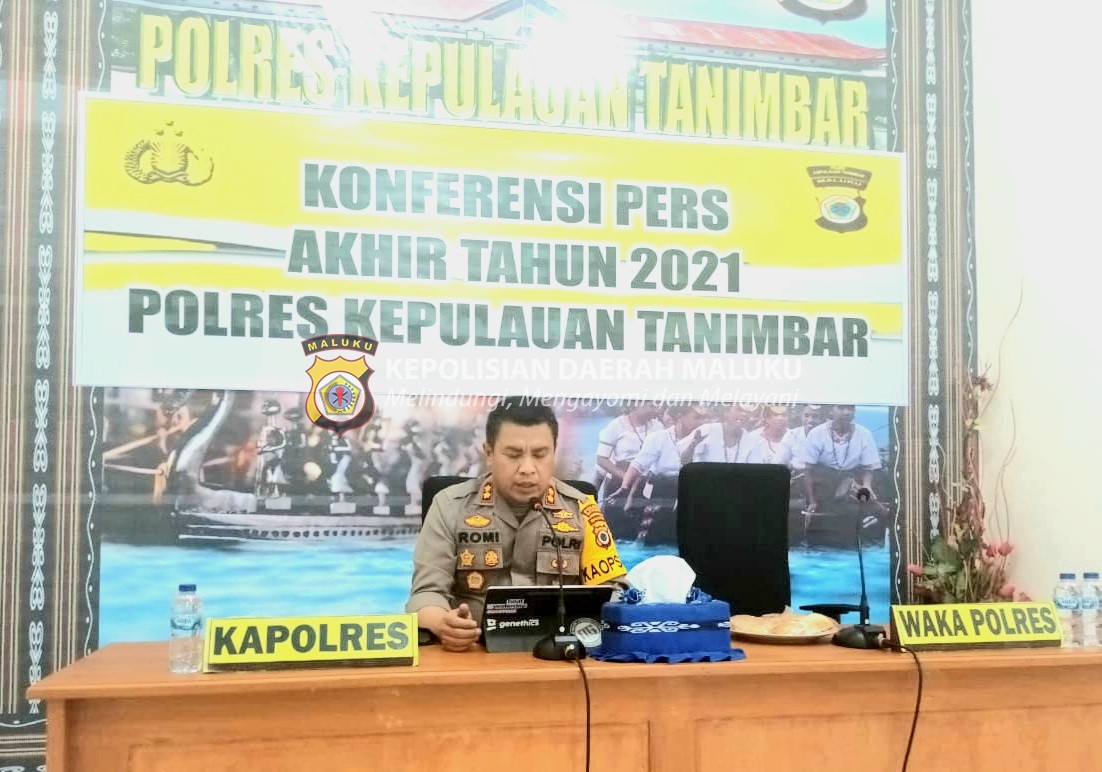 Kapolres Kepulaun Tanimbar Gelar Press Release akhir Tahun 2021