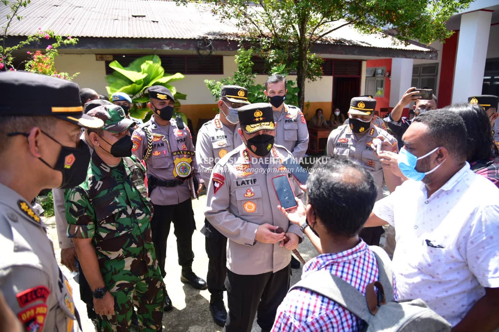 Kapolda Maluku Pantau Vaksinasi Anak Usia 6 Tahun di Ambon