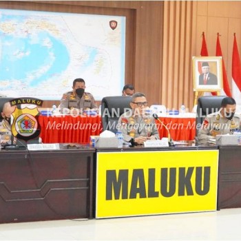 Wakapolda Maluku Ikut Evaluasi Percepatan Vaksinasi secara Virtual