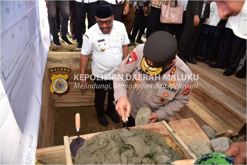 Kapolda Hadiri Peletakan Batu Pertama Masjid Ismail Murad