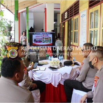 Wakapolda Maluku Ikut Pantau Vaksinasi secara Virtual Pimpinan Kapolri