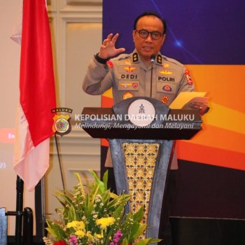 Polri Gelar Wayang Kulit Berlakon Wahyu Cakraningrat