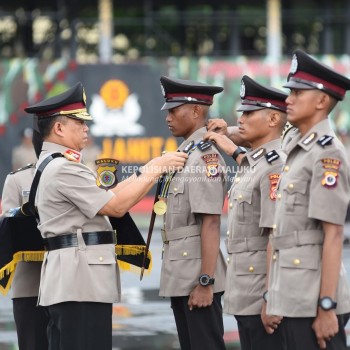 Kapolda Maluku Lantik 144 Personel Bintara Polri