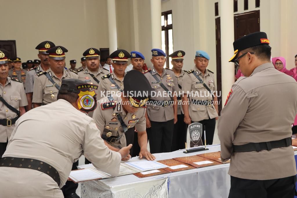 Kapolres Pimpin Sertijab Wakapolres dan Sejumlah Perwira