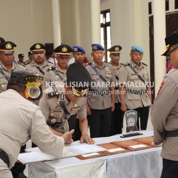 Kapolres Pimpin Sertijab Wakapolres dan Sejumlah Perwira