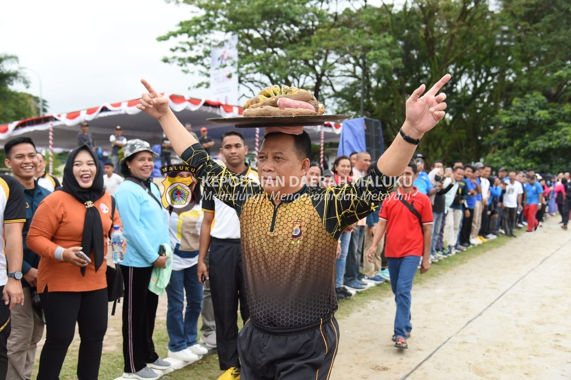 Ketika Kapolda Ikut Lomba 