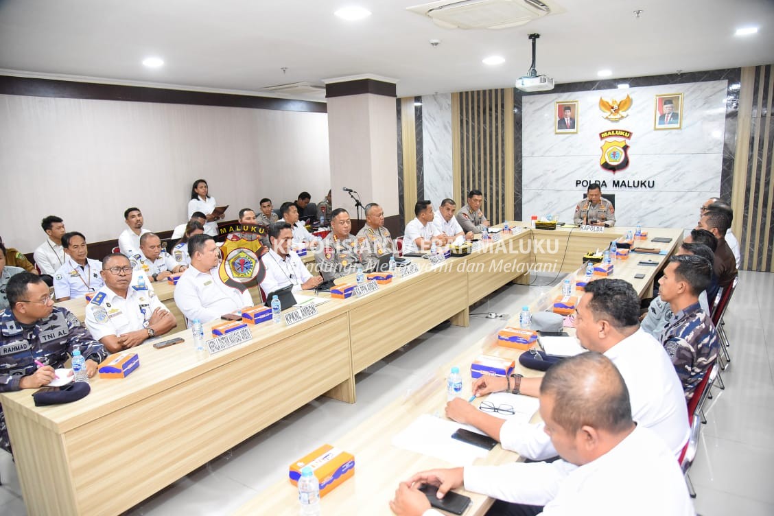 Kapolda Pimpin Rakor dengan APH dan Instansi Pemerintah Bicara Penataan Perairan Teluk Ambon