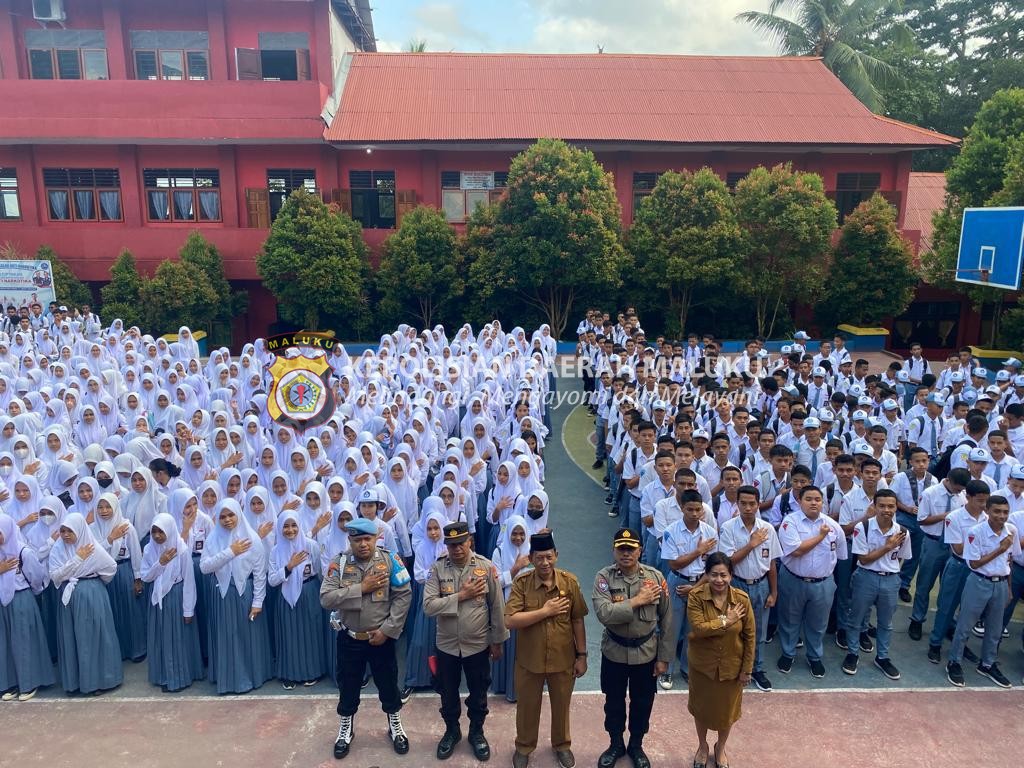 Operasi Bina Waspada, Polda Maluku Sapa Siswa SMA Negeri 5 & 13 Ambon