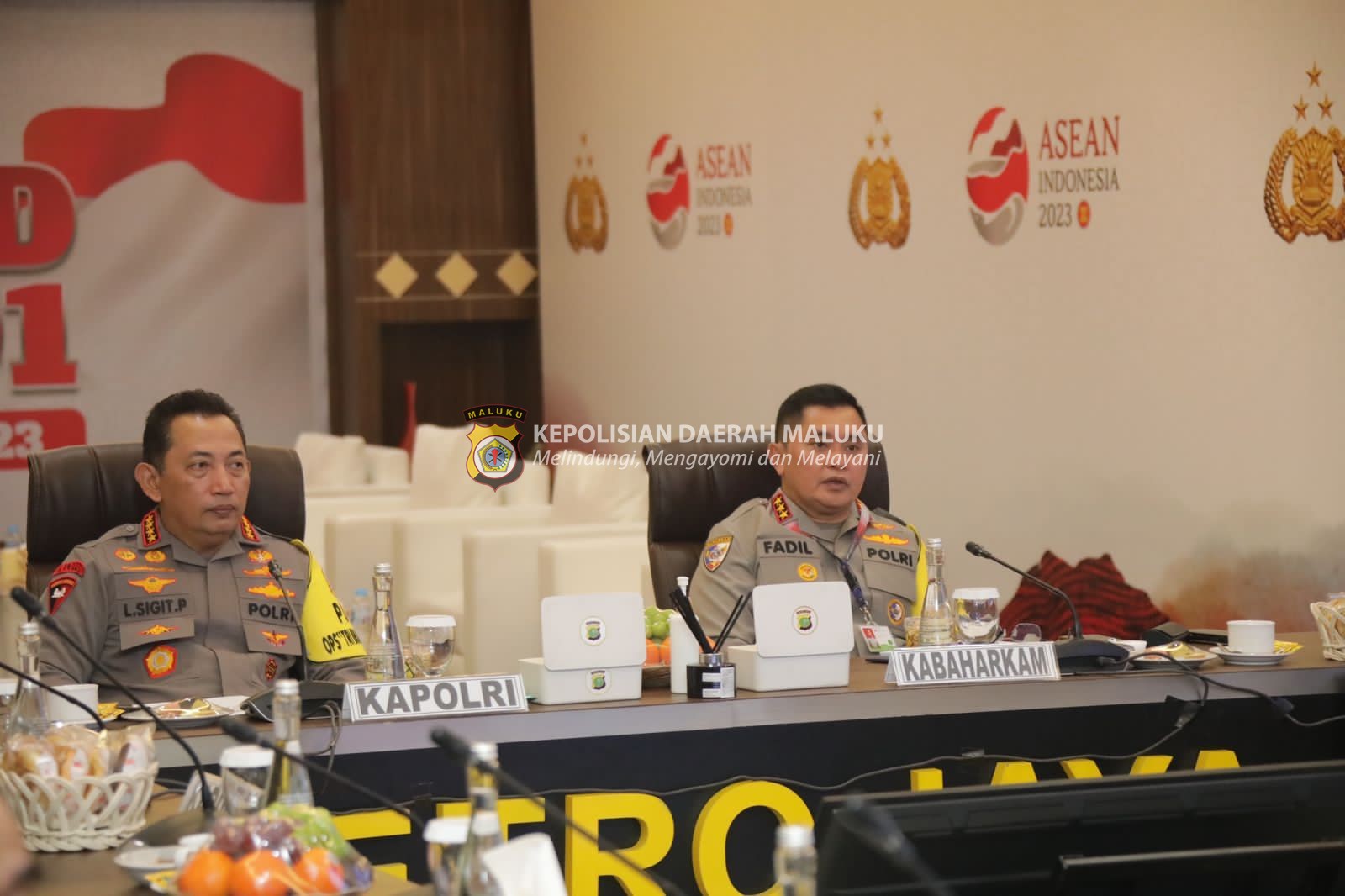 Kapolri Pantau Command Center Pengamanan KTT Asean