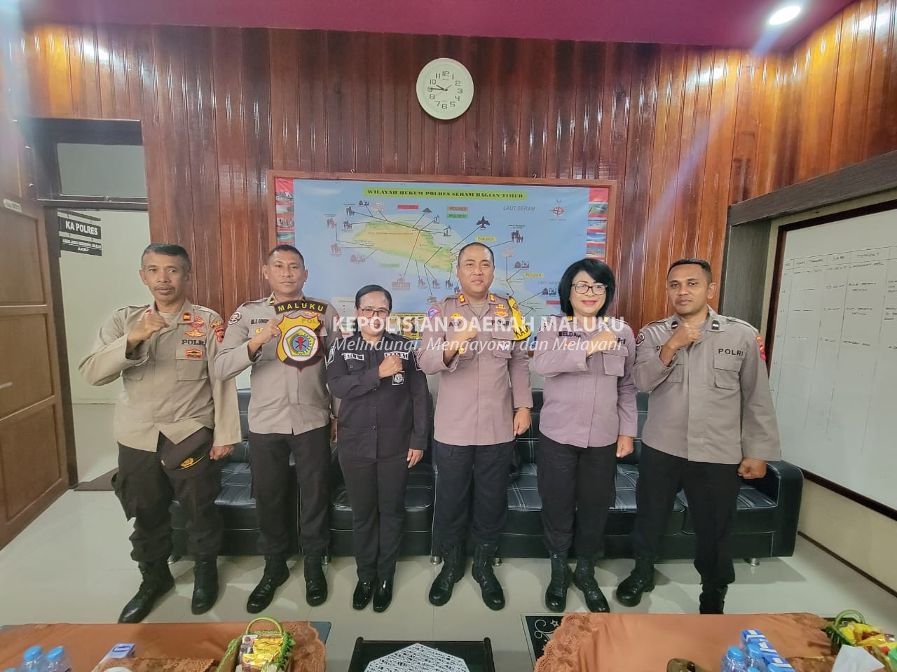 Tim Supervisi Bidhumas Polda Maluku Sambangi Polres SBT