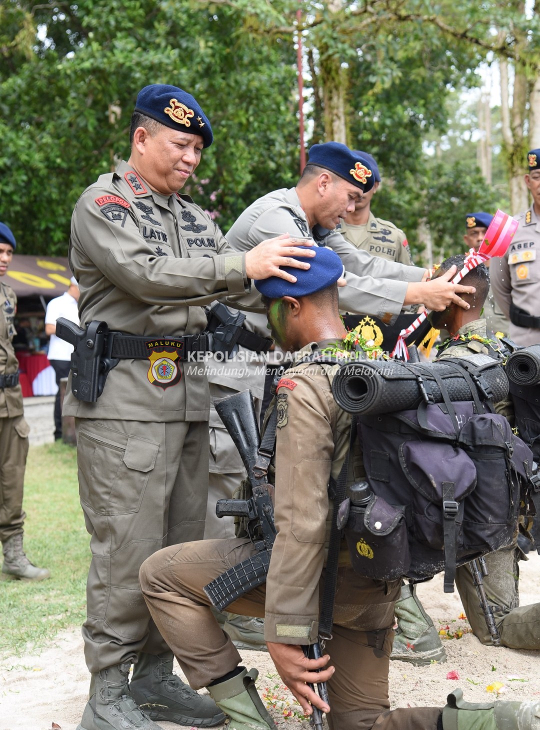 Tutup Pembinaan Tradisi Satbrimob, Kapolda Maluku : Brimob Wajib Jaga dan Lindungi Rakyat