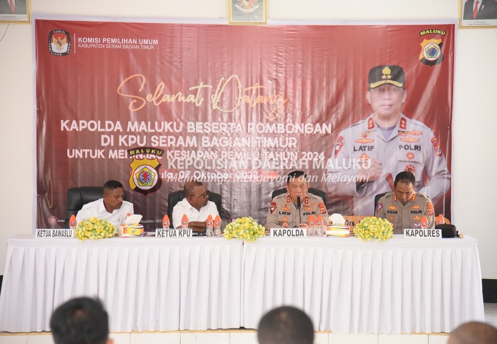 Kapolda Ajak KPU dan Bawaslu SBT Kerja Profesional Wujudkan Pemilu Damai