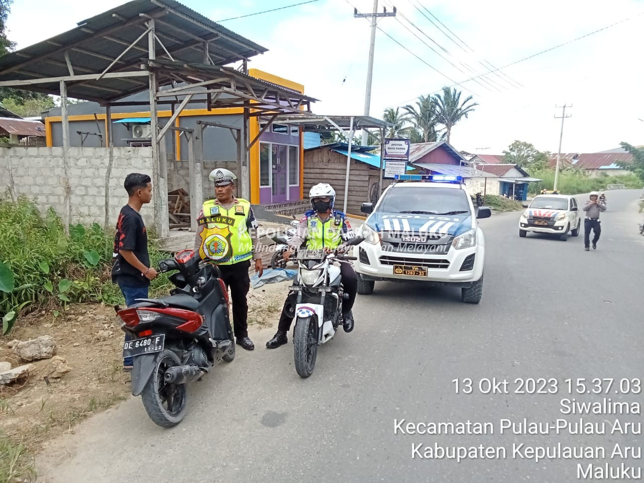 Patroli sore hari sat lantas Polres Kepulauan Aru Berikan Teguran Kepada Pengendara Dan Cegah Kemacetan.