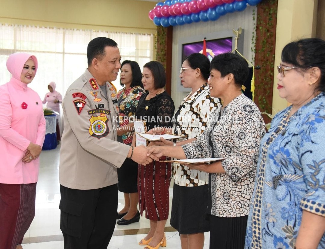 Pengurus Bhayangkari Maluku Gelar Syukuran HKGB ke-71, Kapolda : Apresiasi untuk Bhayangkari yang Bekerja Tulus dan Ikhlas