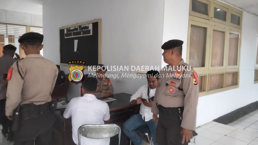 Satgas Preventif OMB Salawaku Polda Maluku Amankan Kantor KPU dan Bawaslu