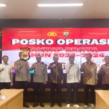 Kompolnas RI Kunjungi Posko OMB Salawaku Polda Maluku