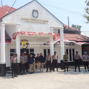 Satgas OMB Polres Kepulauan Aru Laksanakan Patroli Ke Kantor KPU Kabupaten Kepulauan Aru.