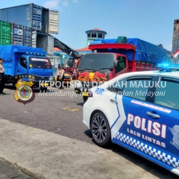 Polda Maluku dan Polres Jajaran Kawal Logistik Pemilu