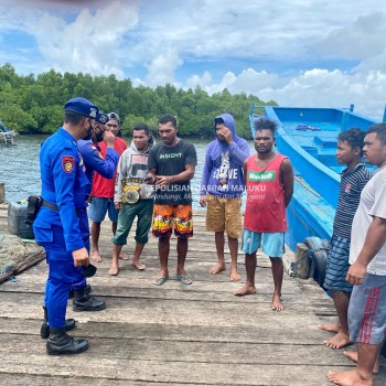 KEGIATAN KRYD SATUAN POLAIRUD POLRES SERAM BAGIAN BARAT DALAM PIKET KAPAL PATROLI DAN SAMBANG