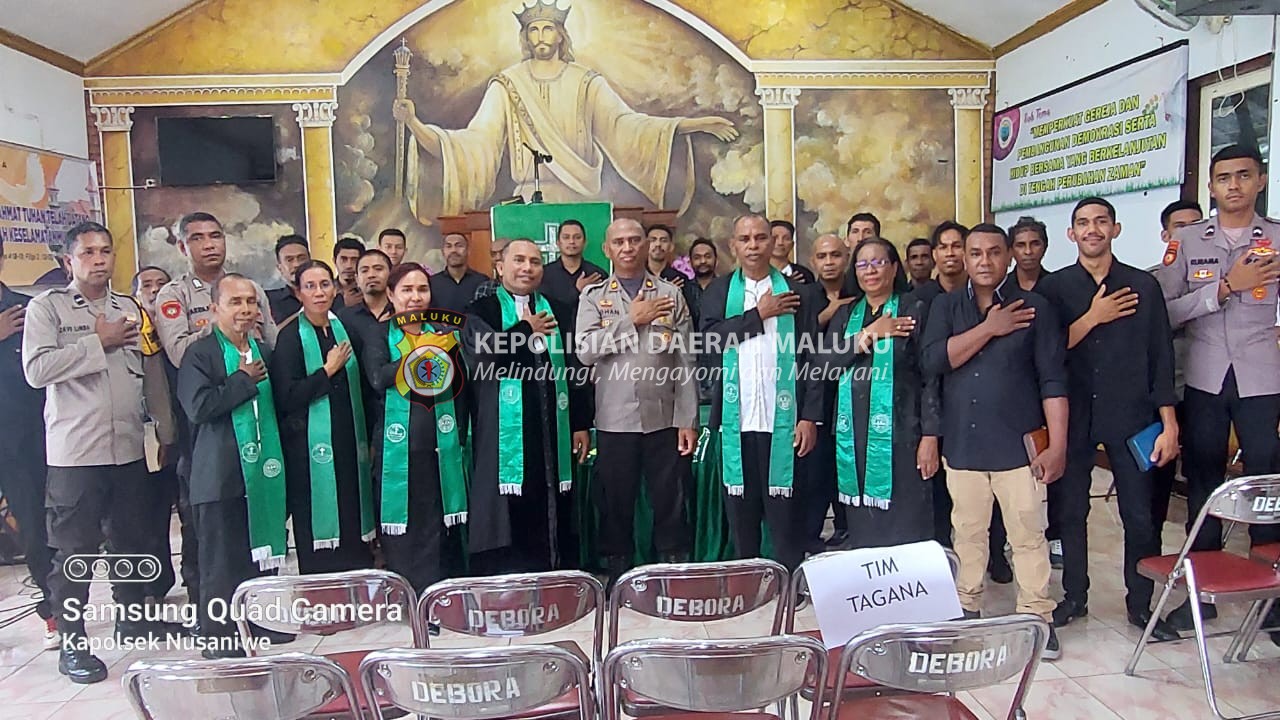 Kegiatan Minggu Kasih Kapolsek Nusaniwe di Gereja Debora