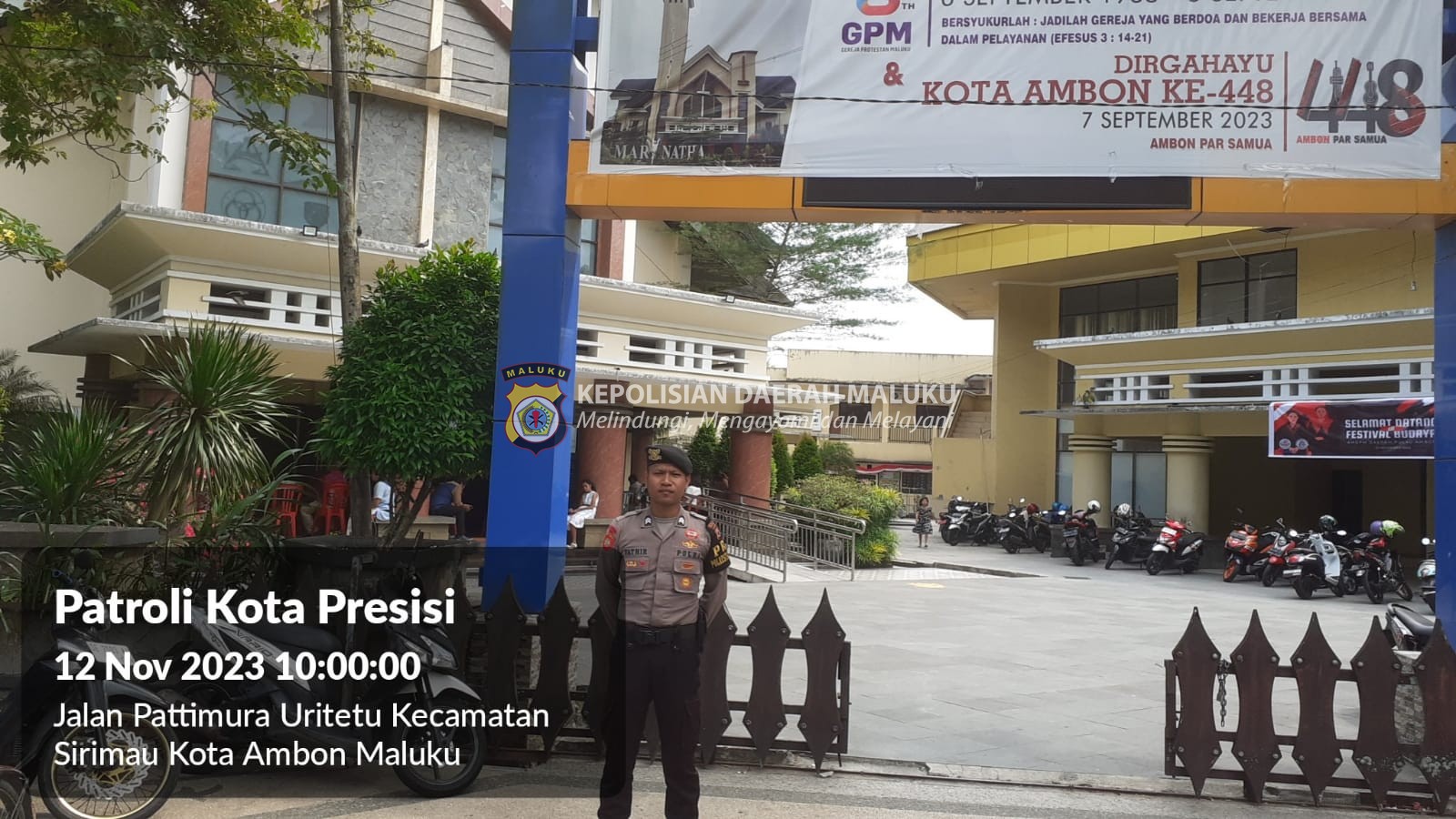 Personil Samapta Polresta Ambon Lakukan Pengamanan Ibadah di Gereja