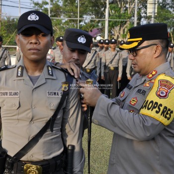 MAKO POLRES SBB: PELAKSANAAN UPACARA PEMBUKAAN LATIHAN KERJA BINTARA POLRI