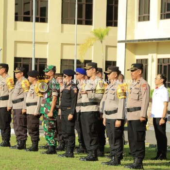 Kapolresta P Ambon dan P.P Lease hadiri Apel Kesiapan PAM Swakarsa Pemilu 2024