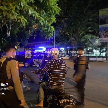 Pelaksanaan Patroli Malam Sat Samapta Sebagai Upaya cegah Aksi Balap Liar Maupun Gangguan Kamtibmas Lainnya