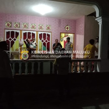 Polsek Nusa Laut Giat Patroli Malam dan Sambang Warga, Berikan Himbauan Kamtibmas