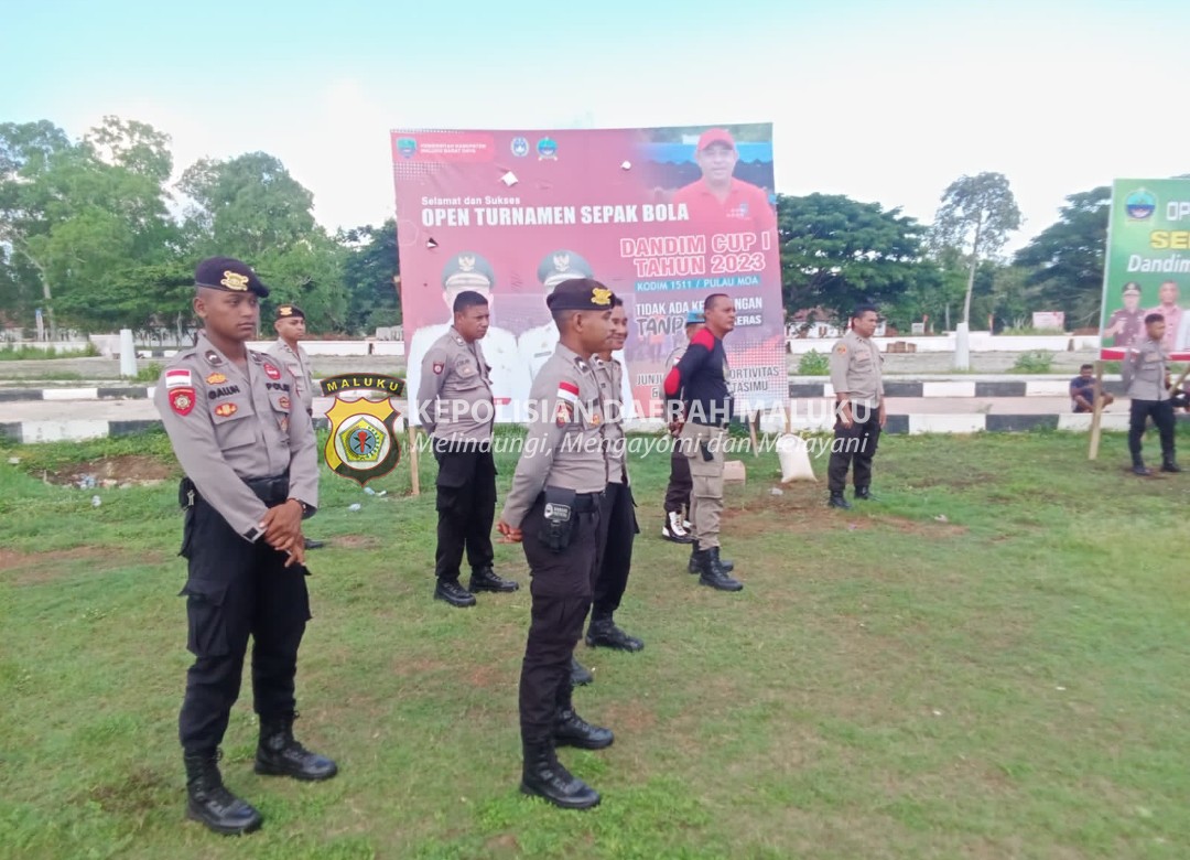 Personel Polres MBD Amankan Kompetisi Sepak Bola Dandim Cup 2023, Wujudkan Situasi Kamtibmas Yang Aman dan Kondusif