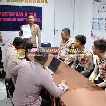 Polsek Leitisel Gelar Pelatihan Peningkatan Kualitas Pelayanan dan Penginputan Laporan Polisi