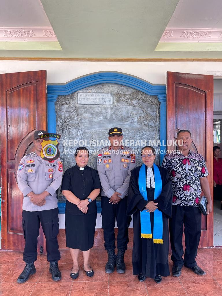 Kapolsek Serwaru Gelar Safari Kamtibmas di Gereja, Himbau Jemaat Menjaga Kondusifitas Kamtibmas Jelang Pemilu 2024