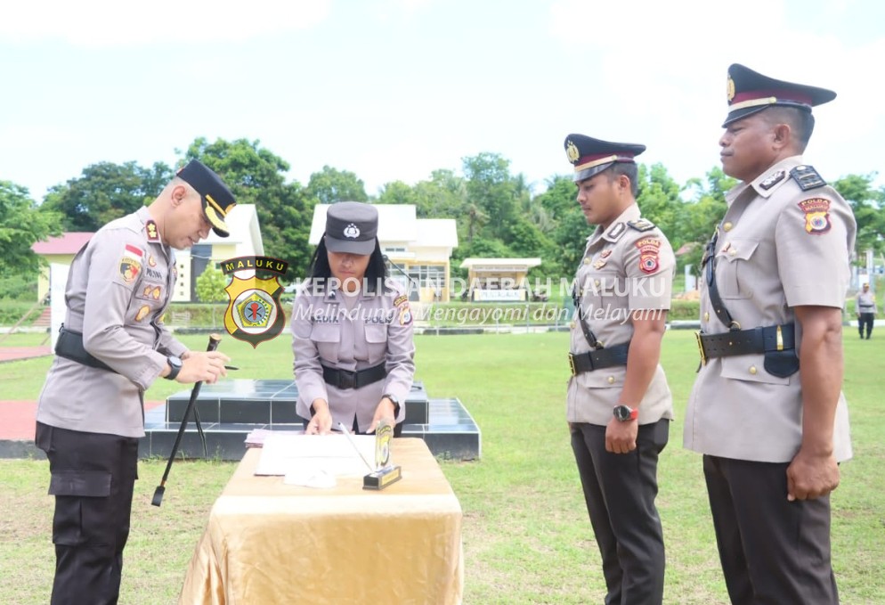 Kapolres Pimpin Sertijab Kasat Narkoba, Kasat Samapta bersama 3 Kapolsek di Lingkungan Polres MBD