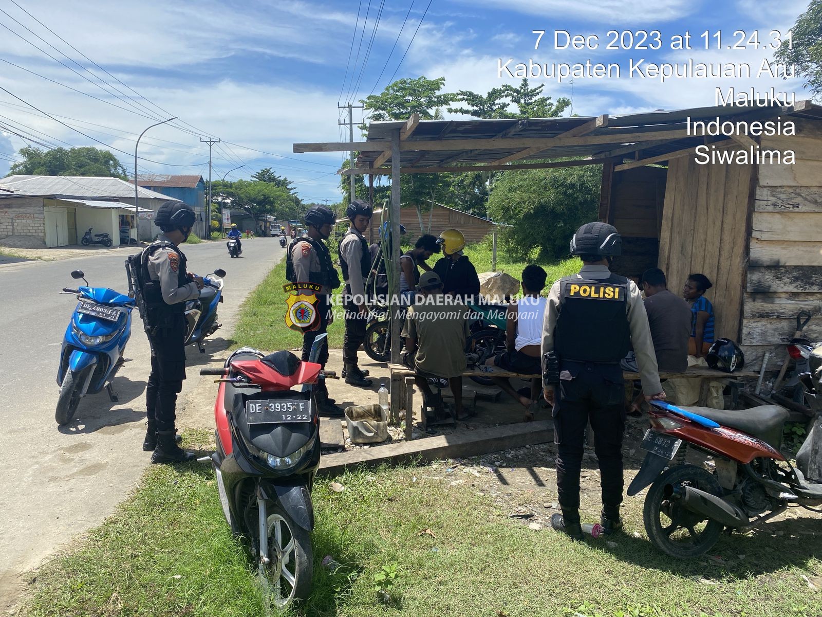 Patroli Dialogis, Berikan Himbauan Kamtibmas Pada Masyarakat Oleh sat Samapta Kepulauan Aru