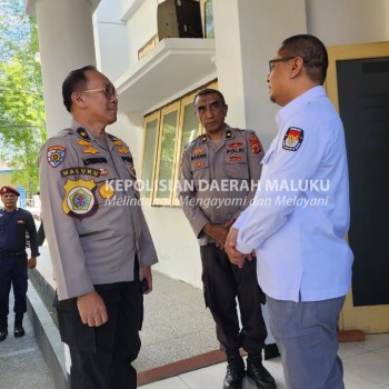 Tim Wasops Mantap Brata Itwasum Polri Kunjungi Kantor KPU dan Bawaslu Maluku