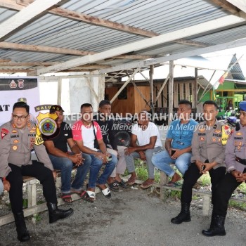 Jumat Curhat Kapolres SBB Bersama Masyarakat Tukang Ojek Dalam Rangka Cooling System