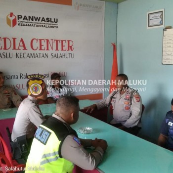 Patroli Satgas Preventif OMB Polsek Salahutu Amankan Kamtibmas Menjelang Pemilu 2024